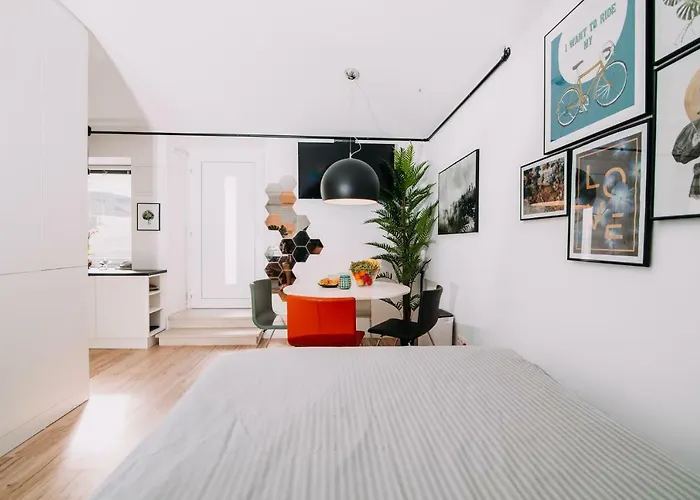 Hanna's With Free Parking * Ljubljana