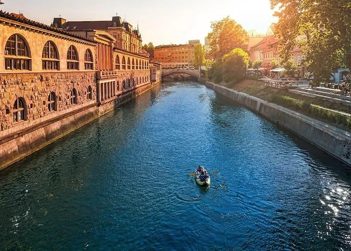 Hanna's With Free Parking アパート *