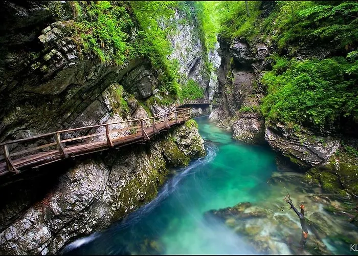 Hanna's With Free Parking リュブリャナ